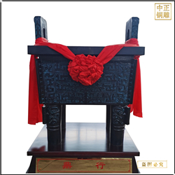 鑄銅關公 古代青銅大方鼎