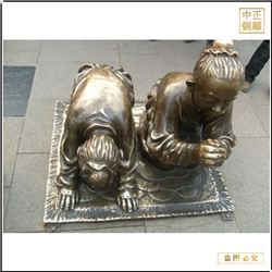 古代小孩磕頭祝福銅雕塑 古代小孩磕頭祝福銅雕塑